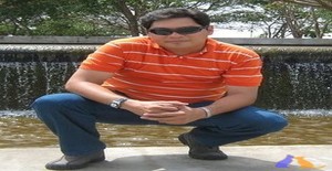 victor-35 50 years old I am from Valencia/Carabobo, Seeking Dating Friendship with Woman