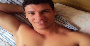 Surfflo 37 years old I am from Florianópolis/Santa Catarina, Seeking Dating Friendship with Woman