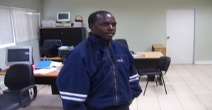 Chemeliua76 42 years old I am from Maputo/Maputo, Seeking Dating Friendship with Woman