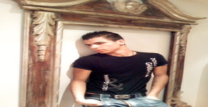Renatogoulart 30 years old I am from Maia/Porto, Seeking Dating Friendship with Woman